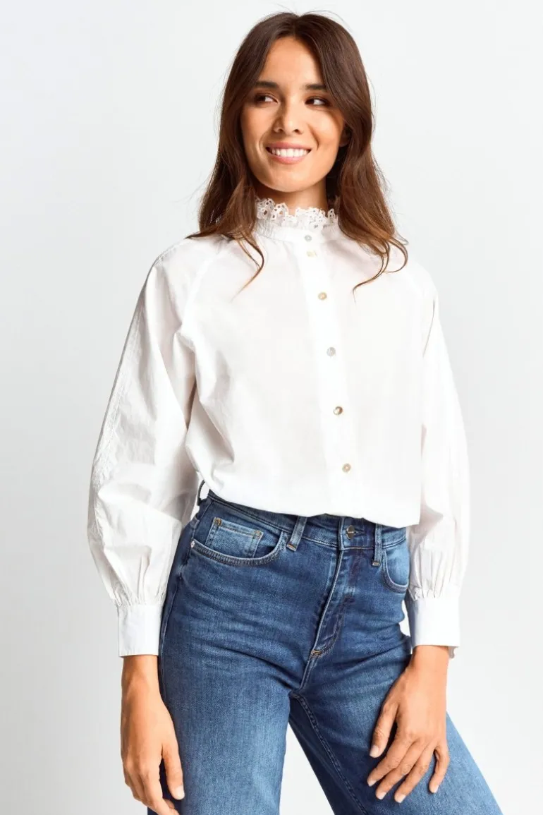 Bluse Mit Rüschenkragen