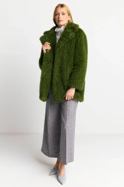 Fake Fur Mantel