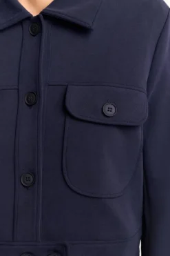 Kurze Jacke Mit Taschen